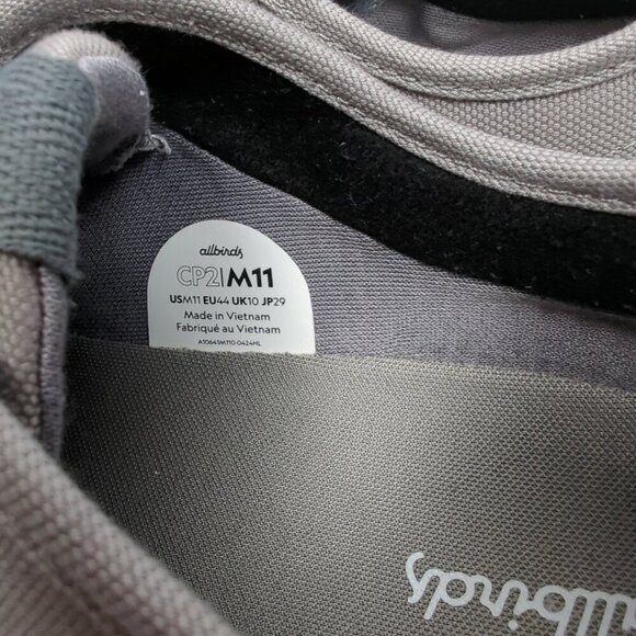 Allbirds Unisex Lace-Up Sneakers Size 13W (11M) - Picture 5 of 6